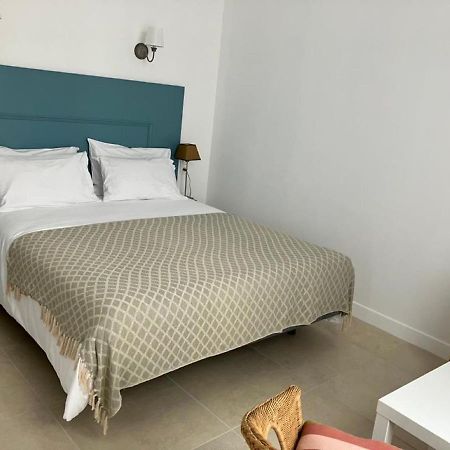 Appartement Calme Centre Ville A 80M Des Halles Нарбонн Екстер'єр фото