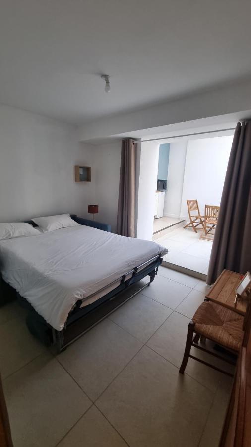 Appartement Calme Centre Ville A 80M Des Halles Нарбонн Екстер'єр фото
